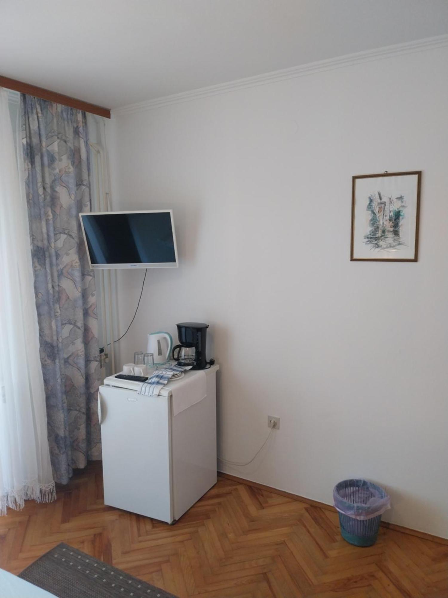 Ljubica Apartments And Rooms Супетарска-Драга Экстерьер фото