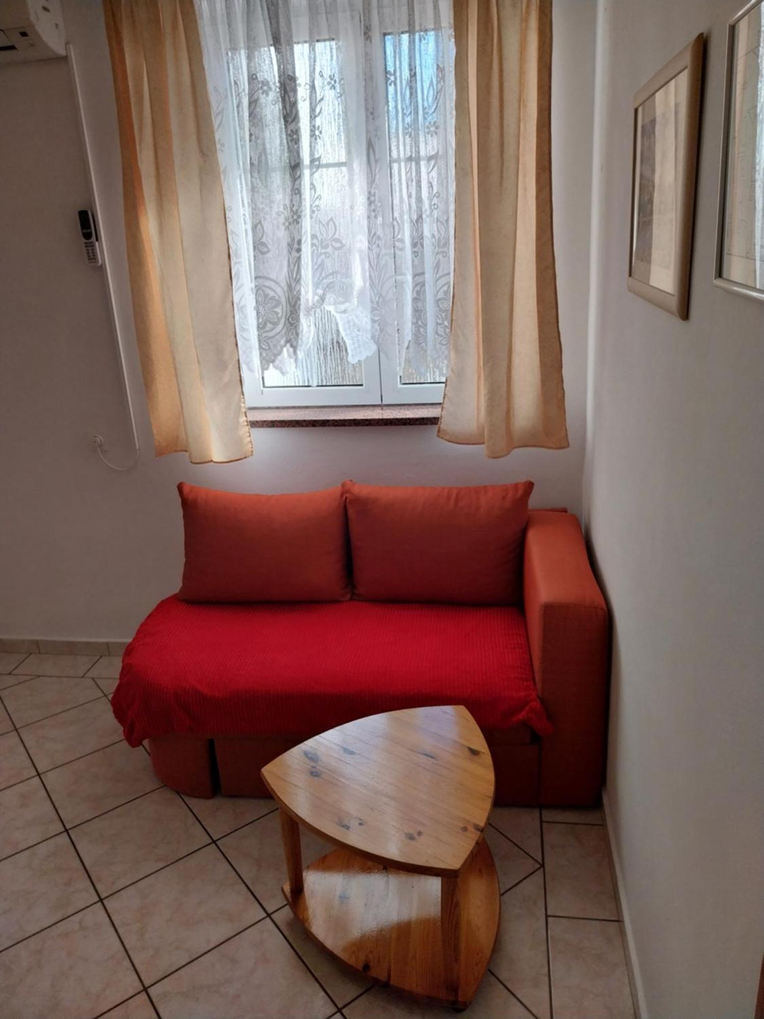Ljubica Apartments And Rooms Супетарска-Драга Экстерьер фото