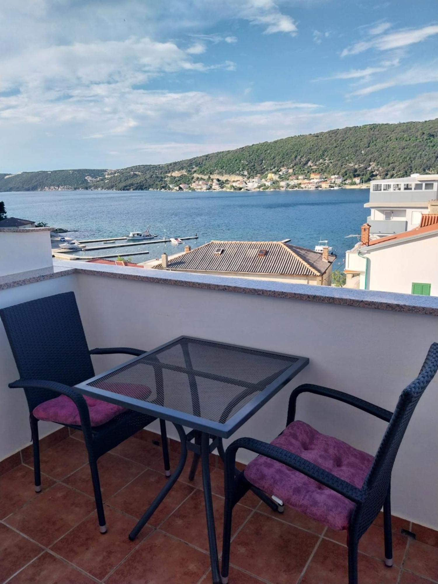 Ljubica Apartments And Rooms Супетарска-Драга Экстерьер фото